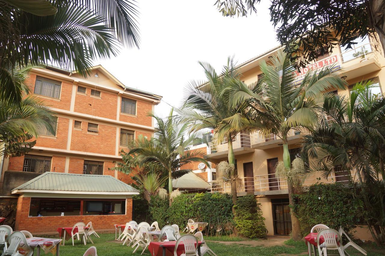 Florida Hotel Zaana Kampala Exteriör bild